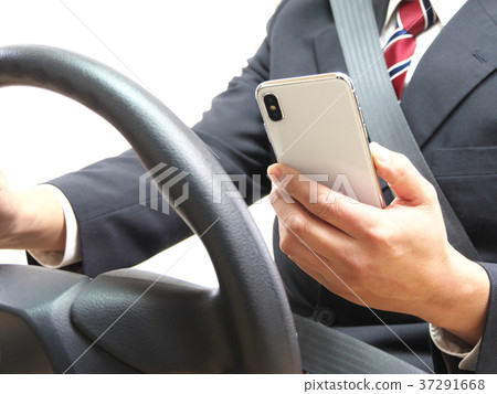 危險駕駛(智能手機) 危險駕駛(智能手機) 37291668