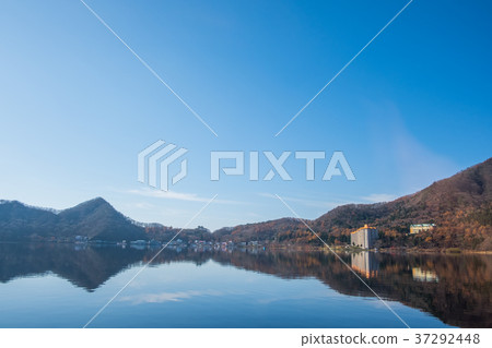 Lake Haruna 37292448
