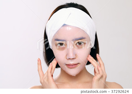 Beauty, skin care, mask pack, 20s, woman Beauty, skin care, mask pack, 20s, woman 37292624