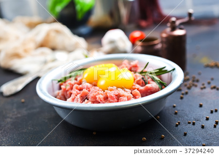minced meat 37294240