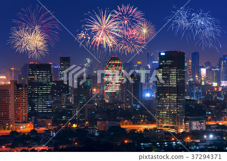 Cityscape view of Bangkok modern office Cityscape view of Bangkok modern office 37294371