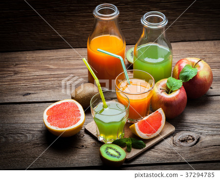 Fruit and juice. 37294785