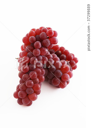 Fresh grapes 37299889