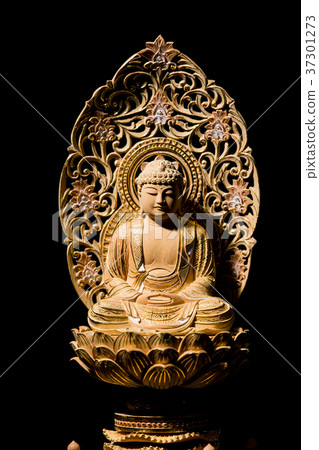 Buddha statue Buddha statue 37301273