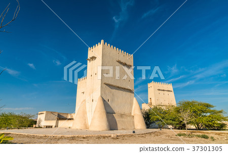 Barzan Towers, watchtowers in Umm Salal Mohammed Barzan Towers, watchtowers in Umm Salal Mohammed 37301305