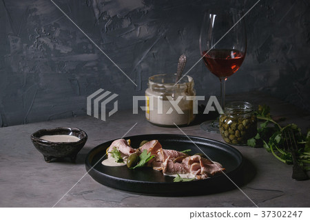 Veal with tuna sauce vitello tonnato Veal with tuna sauce vitello tonnato 37302247