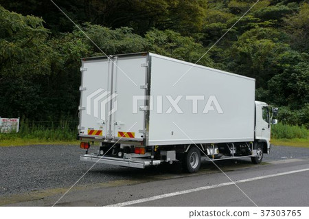 4 ton refrigeration car with power gate 37303765