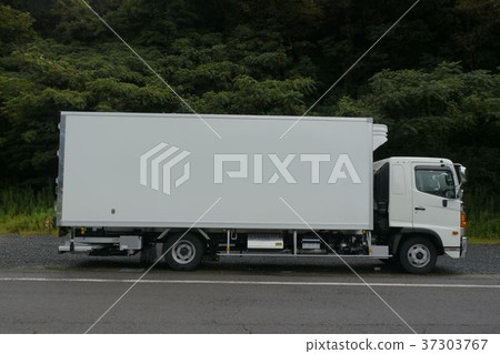 4 ton refrigeration car with power gate 37303767