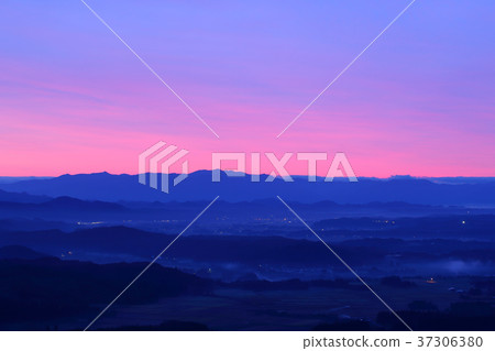 Village of dawn 37306380