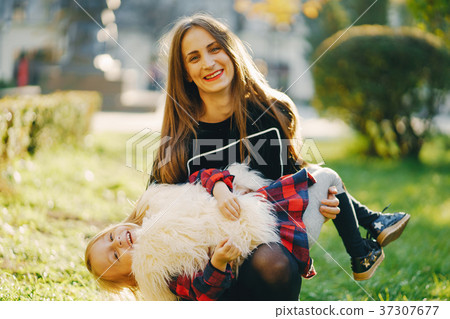 mother with daughter mother with daughter 37307677