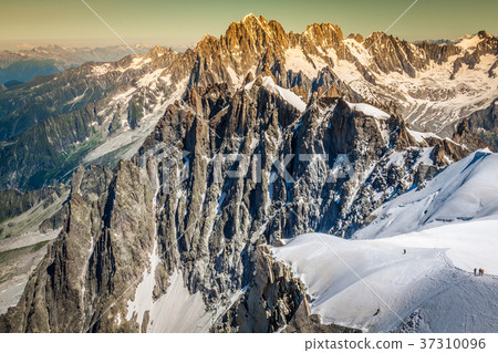 View on the Alps from the Aiguille du Midi , 37310096