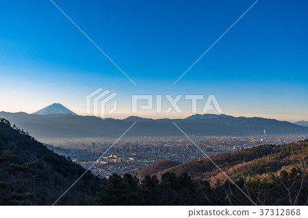 《山梨縣》甲府盆地・清晨 《山梨縣》甲府盆地・清晨 37312868