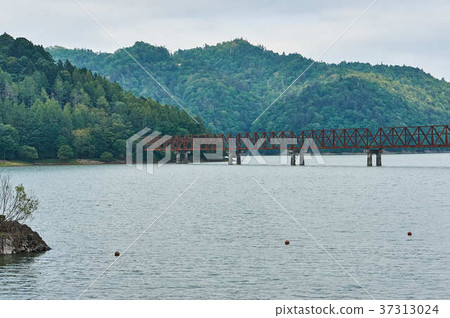 Yubari Shuparo Lake and Sancho Bridge Yubari Shuparo Lake and Sancho Bridge 37313024