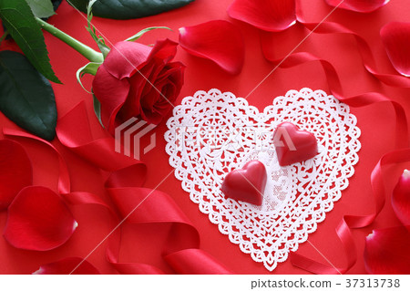 Valentine Heart Chocolate Rose 37313738