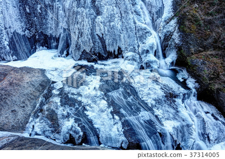 冷凍Fukuroda瀑布 37314005
