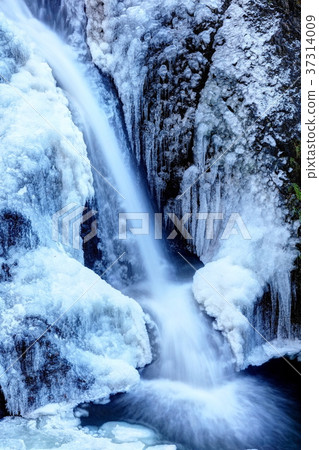 冷凍Fukuroda瀑布 37314009