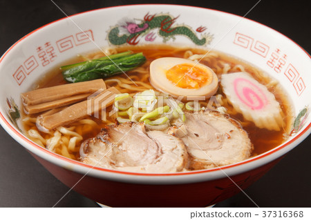 soy source ramen soy source ramen 37316368