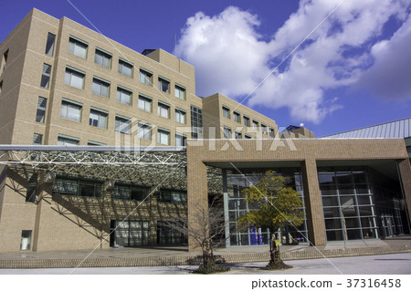 Okayama Prefectural University 37316458