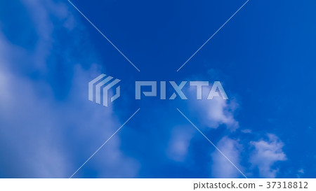 January sky and clouds 16: 9 37318812