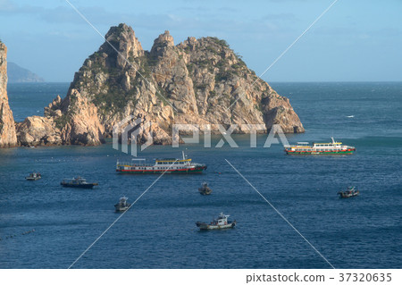 Hongdo, Daedouhae Marine National Park, Sinan County, Jeonnam Hongdo, Daedouhae Marine National Park, Sinan County, Jeonnam 37320635
