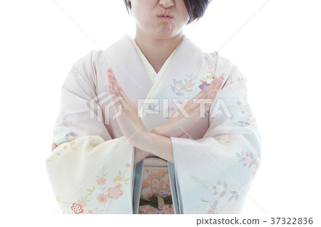 A woman in a kimono A woman in a kimono 37322836