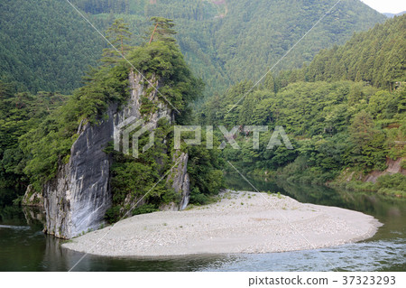 請武美圖 37323293