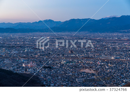 《山梨縣》甲府盆地都市風景,藍小時 《山梨縣》甲府盆地都市風景,藍小時 37324766