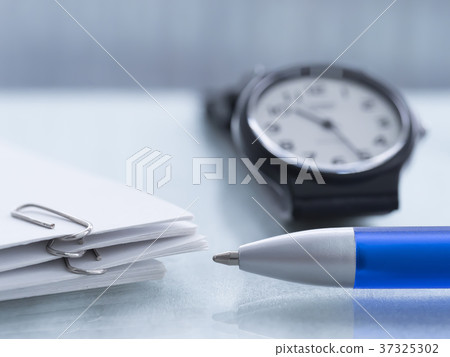 企業形象·文件·時鐘 企業形象·文件·時鐘 37325302