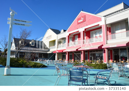 Yokohama Bayside Marina, Mitsui Outlet Park Yokohama Bayside Marina, Mitsui Outlet Park 37335140