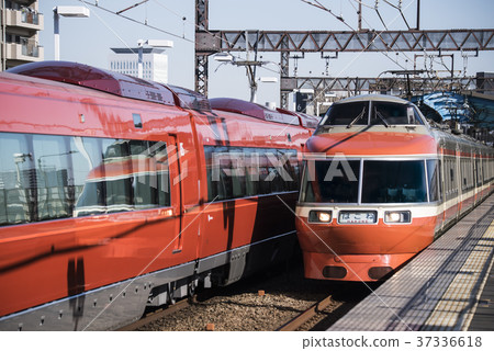 小田急線有限公司Express Romance Car 7000 LSE Atsugi Station 37336618