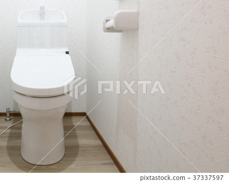 New house toilet 37337597