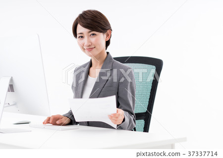 女商人 女商人 37337714
