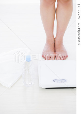 Diet beauty woman Diet beauty woman 37338051