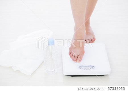 Diet beauty woman Diet beauty woman 37338053