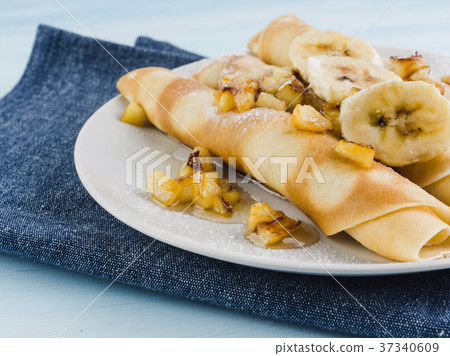 Delicious pancakes with banana 37340609