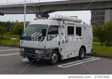Broadcast repeater Broadcast repeater 37341830