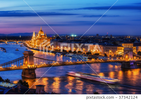 Budapest City in Hungary at Evening Twilight Budapest City in Hungary at Evening Twilight 37342124