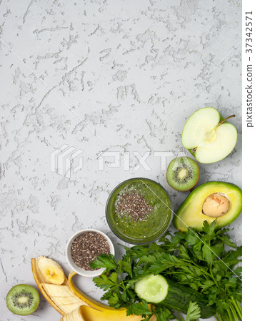 green smoothies 37342571