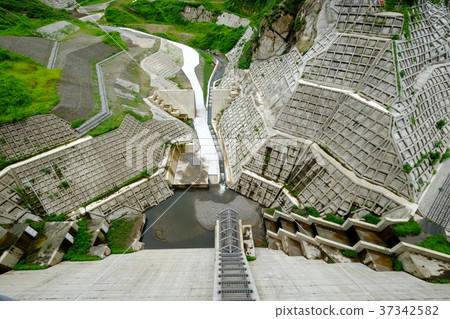 Asakawa Dam downstream (horizontal) Asakawa Dam downstream (horizontal) 37342582