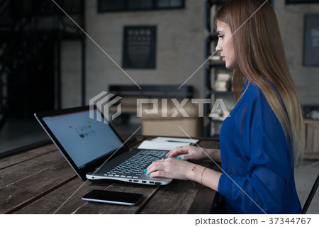 Student preparing for classes surfing the internet 37344767