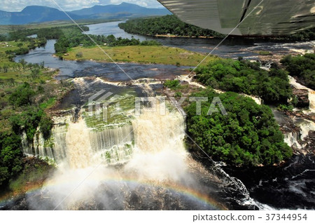 天使瀑布觀光飛行，阿查瀑布 37344954