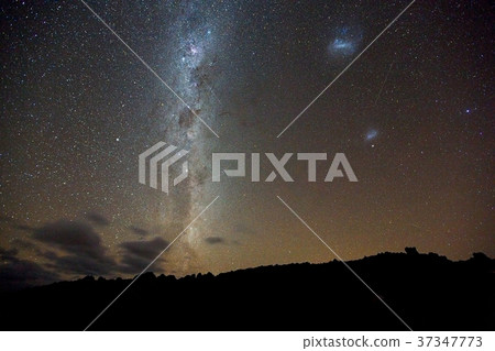 Starry Southern Sky 37347773
