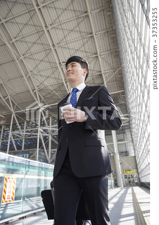 Businessman, Korean 37353255