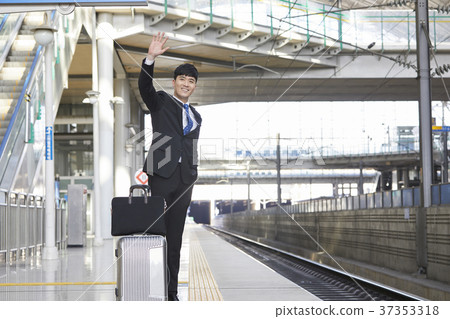 Businessman, Korean 37353318