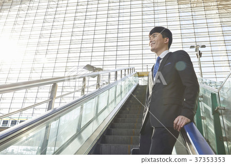 Businessman, Korean Businessman, Korean 37353353