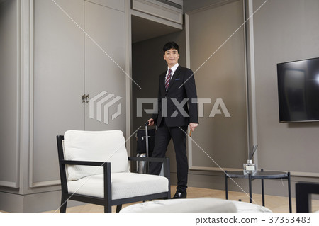 Businessman, Korean 37353483