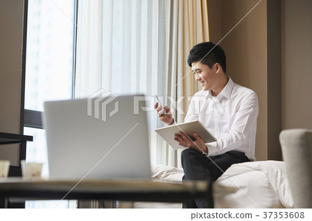 商人,韓國人 商人,韓國人 37353608