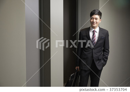 商人,韓國人 商人,韓國人 37353704