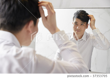商人,韓國人 商人,韓國人 37353705