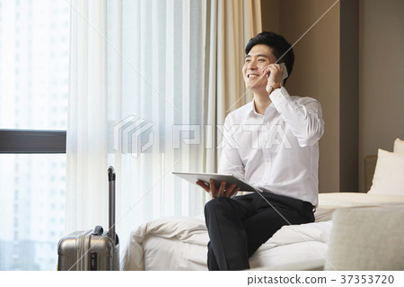 Businessman, Korean 37353720